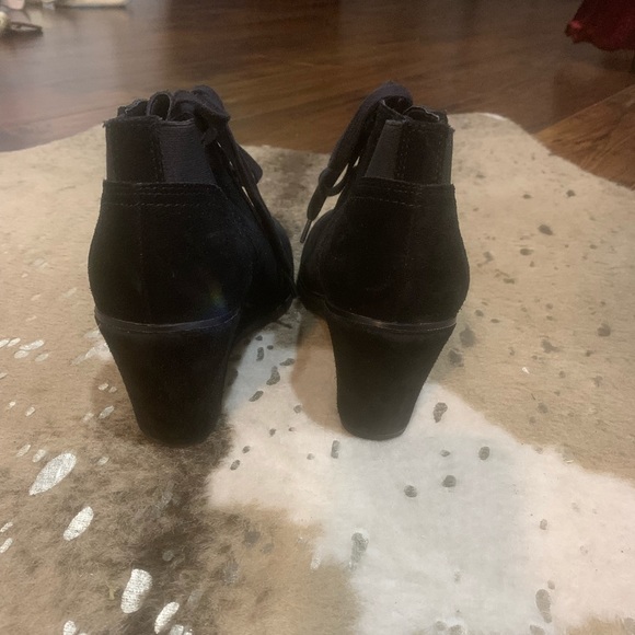Franco Sarto Wedge Booties - Picture 3 of 3